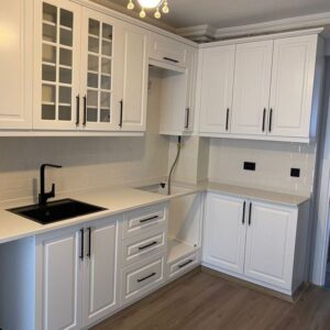کابینت ممبران سفید